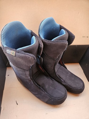 Burton snowboard boot - burton, liners